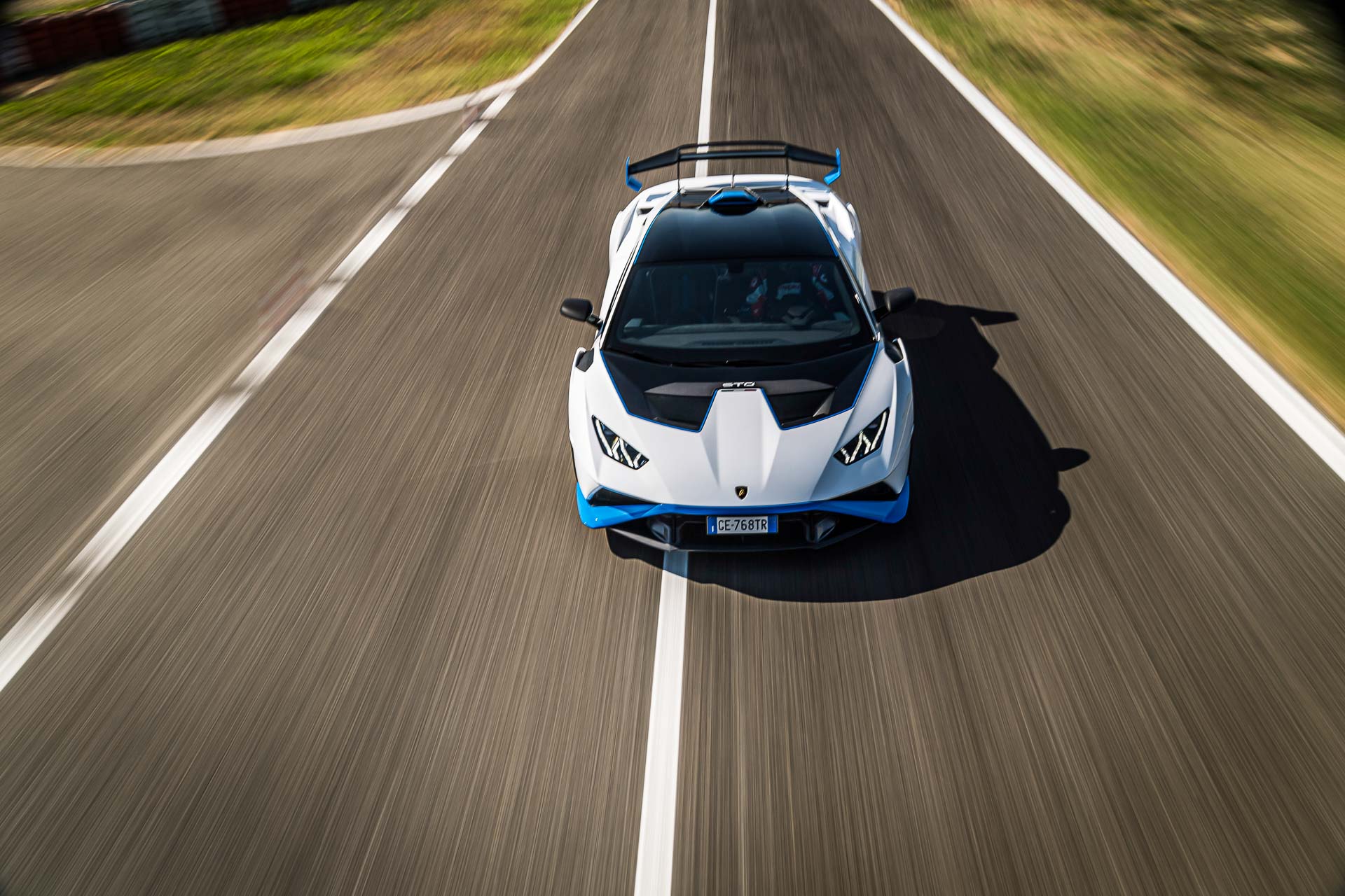 Un'altra Lamborghini in pista